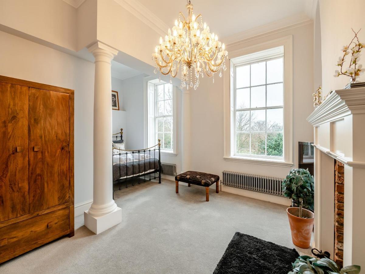 Holiday home Airy Hill Manor - The Penthouse