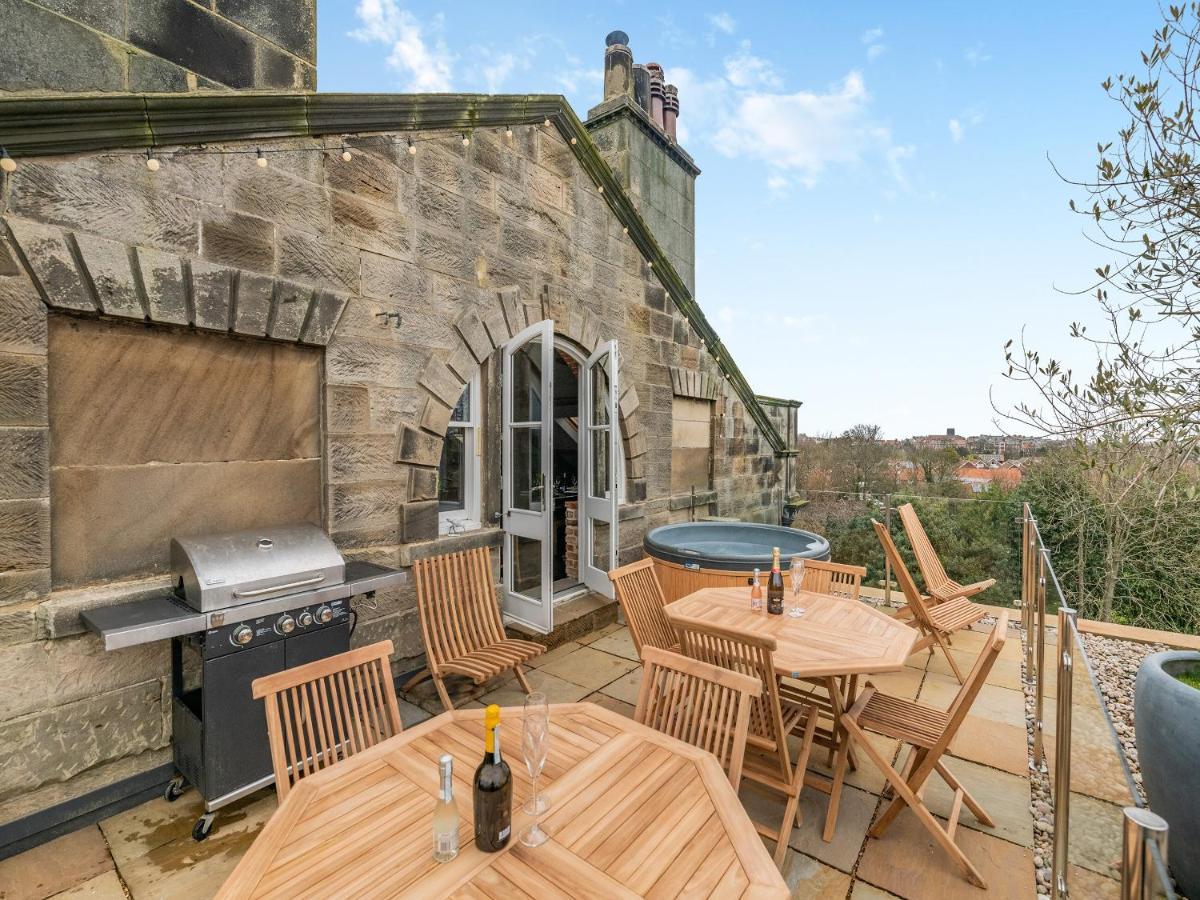 Airy Hill Manor - The Penthouse * Whitby